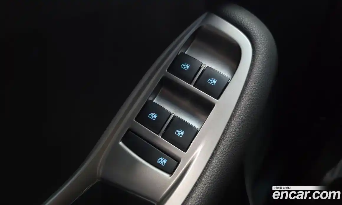 Chevrolet Orlando 2011 2.0 гидро в Москве № 1401233, фото 24