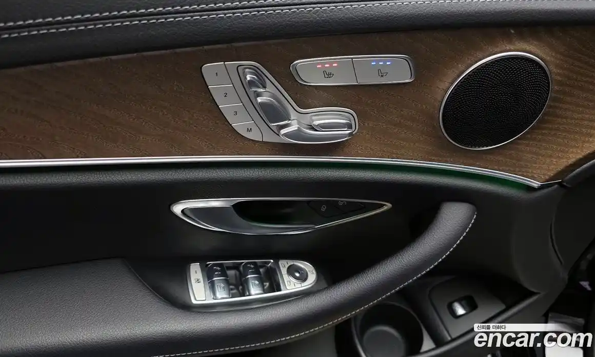 Mercedes-Benz E-Class 2021 2.0 гидро в Москве № 1403917, фото 20