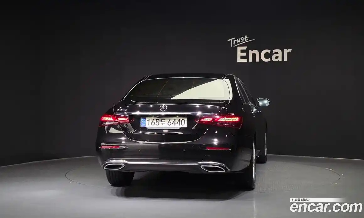 Mercedes-Benz E-Class 2021 2.0 гидро в Москве № 1403917, фото 4
