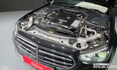 Mercedes-Benz E-Class 2021 2.0 гидро в Москве № 1403917, миниатюра 6