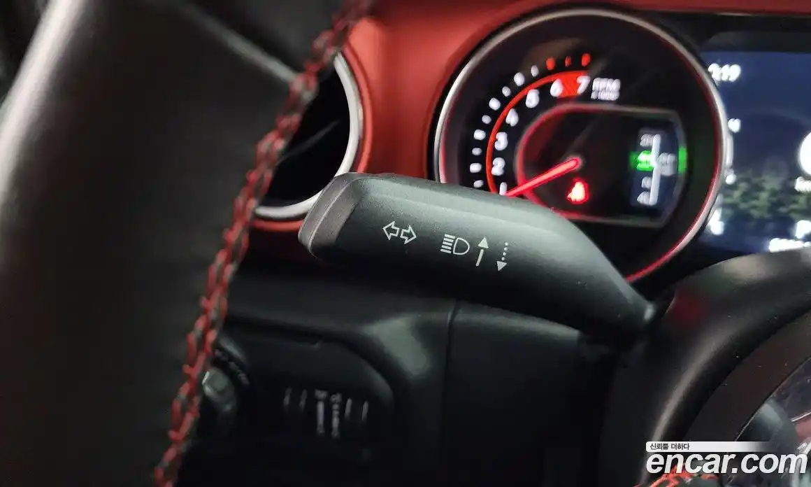 Jeep Wrangler 2020 2.0 гидро в Москве № 1405785, фото 29