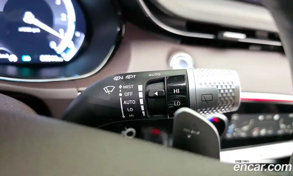 Genesis GV70 2021 2.5 гидро, фото 31