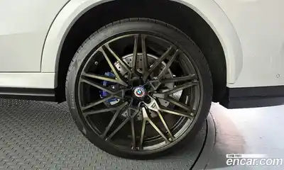 BMW X6M 2023 4.4 гидро в Москве № 1418962, миниатюра 7