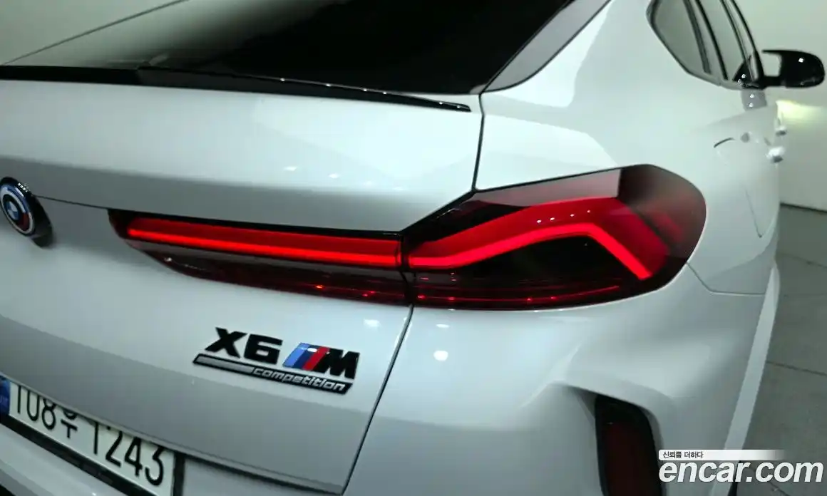 BMW X6M 2023 4.4 гидро в Москве № 1418962, фото 9