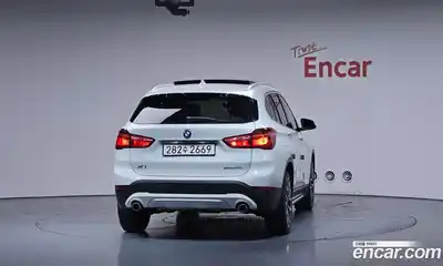 BMW X1 2022 2.0 гидро в Москве № 1420421, миниатюра 3