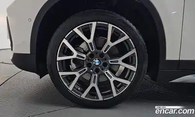 BMW X1 2022 2.0 гидро в Москве № 1420421, миниатюра 4