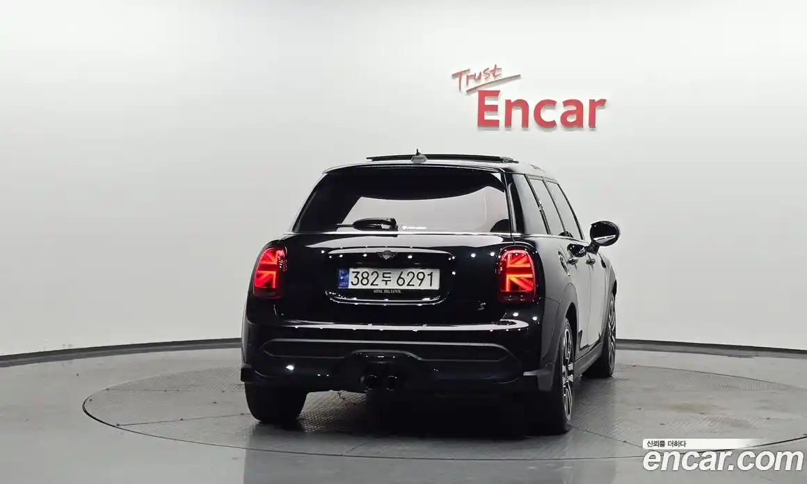 Mini Cooper 2024 2.0 гидро в Москве № 1423578, фото 4