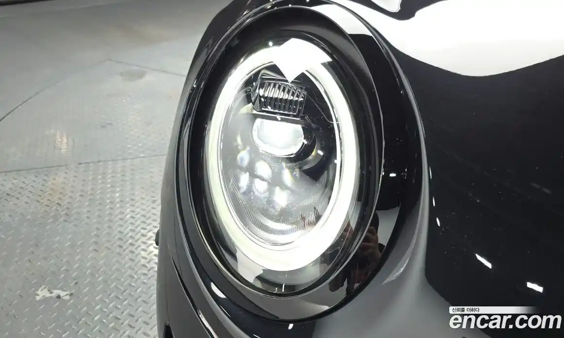Mini Cooper 2024 2.0 гидро в Москве № 1423578, фото 8