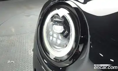Mini Cooper 2024 2.0 гидро в Москве № 1423578, миниатюра 8