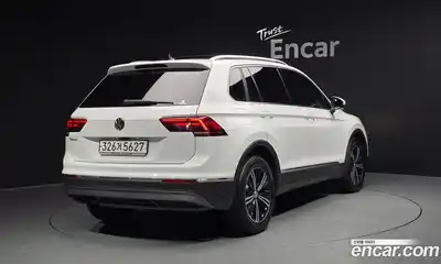 Volkswagen Tiguan 2020 2.0 гидро в Москве № 1424099, миниатюра 2