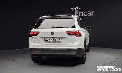 Volkswagen Tiguan 2020 2.0 гидро в Москве № 1424099, миниатюра 4