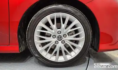Toyota Camry 2018 2.5 гидро в Москве № 1424528, миниатюра 7