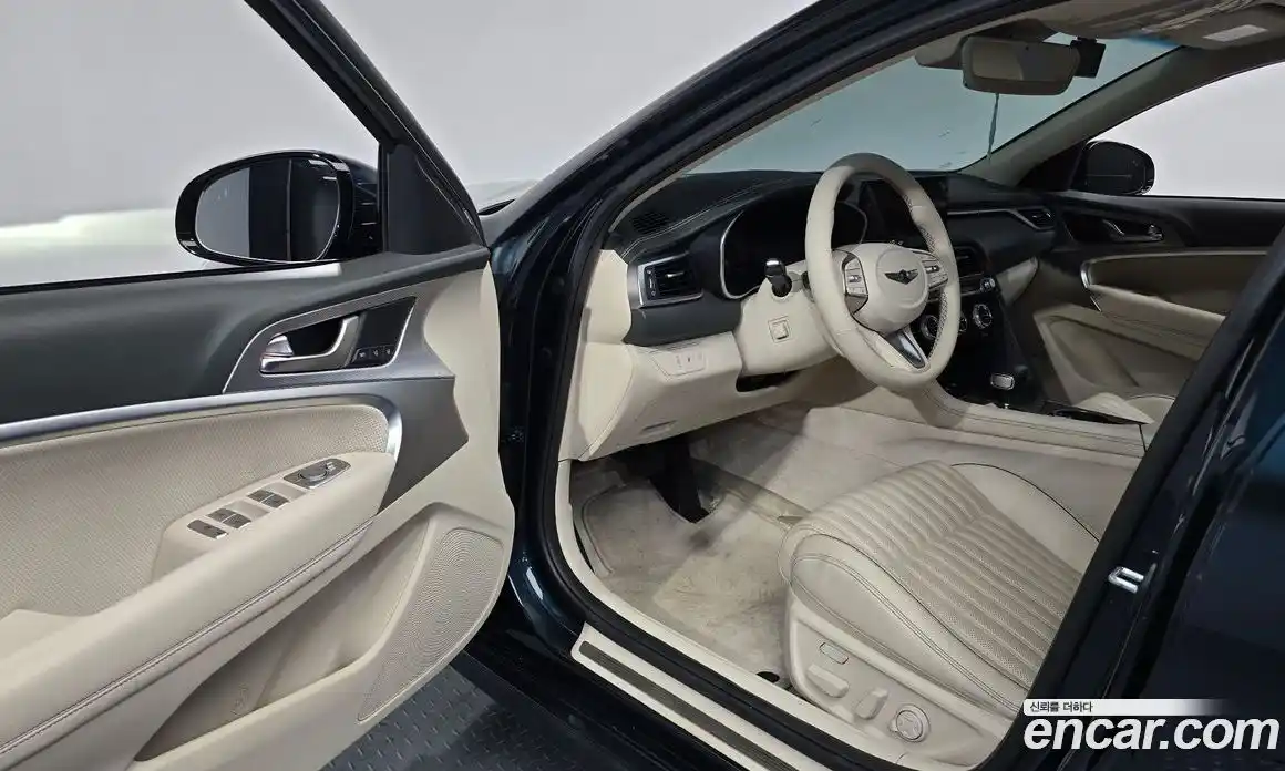 Genesis G70 2020 2.0 гидро в Москве № 1539111, фото 13