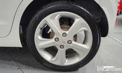 Chevrolet Spark 2016 1.0 гидро в Москве № 1541548, миниатюра 7