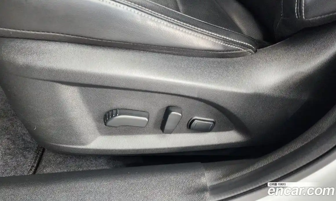 Renault QM6 2017 2.0 гидро в Москве № 1542872, фото 30