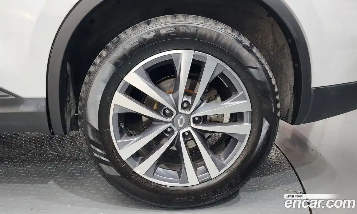Renault QM6 2017 2.0 гидро в Москве № 1542872, фото 7