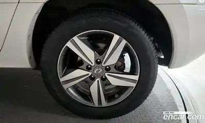 Renault QM5 2015 2.0 гидро в Москве № 1543554, миниатюра 7