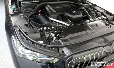 BMW 5-Series 2025 2.0 гидро в Москве № 1544066, миниатюра 6