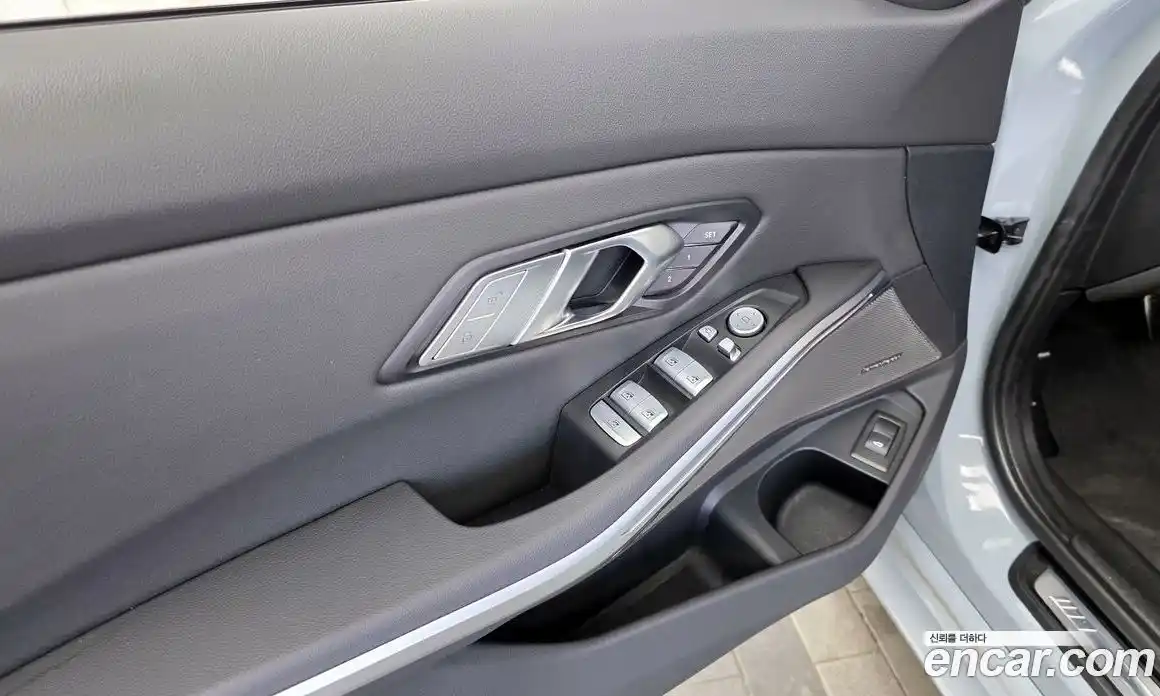 BMW 3-Series 2025 2.0 гидро в Москве № 1544592, фото 35