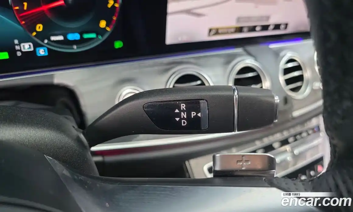 Mercedes-Benz E-Class 2021 2.0 гидро в Москве № 1545599, фото 12