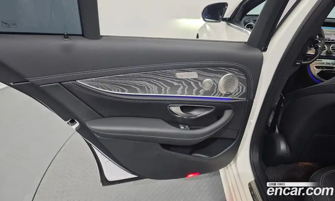 Mercedes-Benz E-Class 2021 2.0 гидро в Москве № 1545599, фото 15