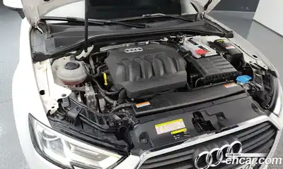 Audi A3 2018 2.0 гидро в Москве № 1546127, миниатюра 6