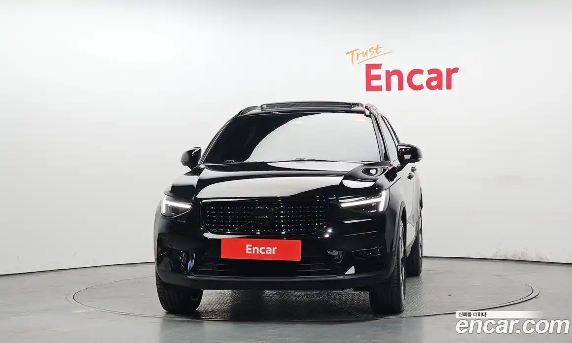 Volvo XC40 2025 2.0 гидро в Москве № 1546758, фото 3