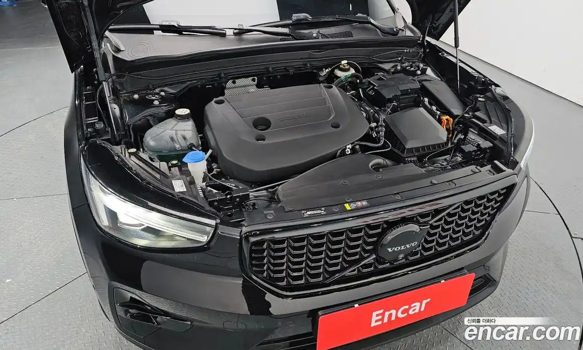 Volvo XC40 2025 2.0 гидро в Москве № 1546758, фото 6