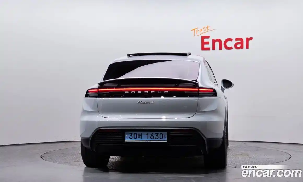 Porsche Macan 2025 0.2 гидро в Москве № 1547095, фото 4