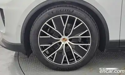 Porsche Macan 2025 0.2 гидро в Москве № 1547095, миниатюра 5