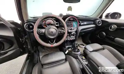 Mini Cooper 2020 1.5 гидро в Москве № 1548160, миниатюра 10