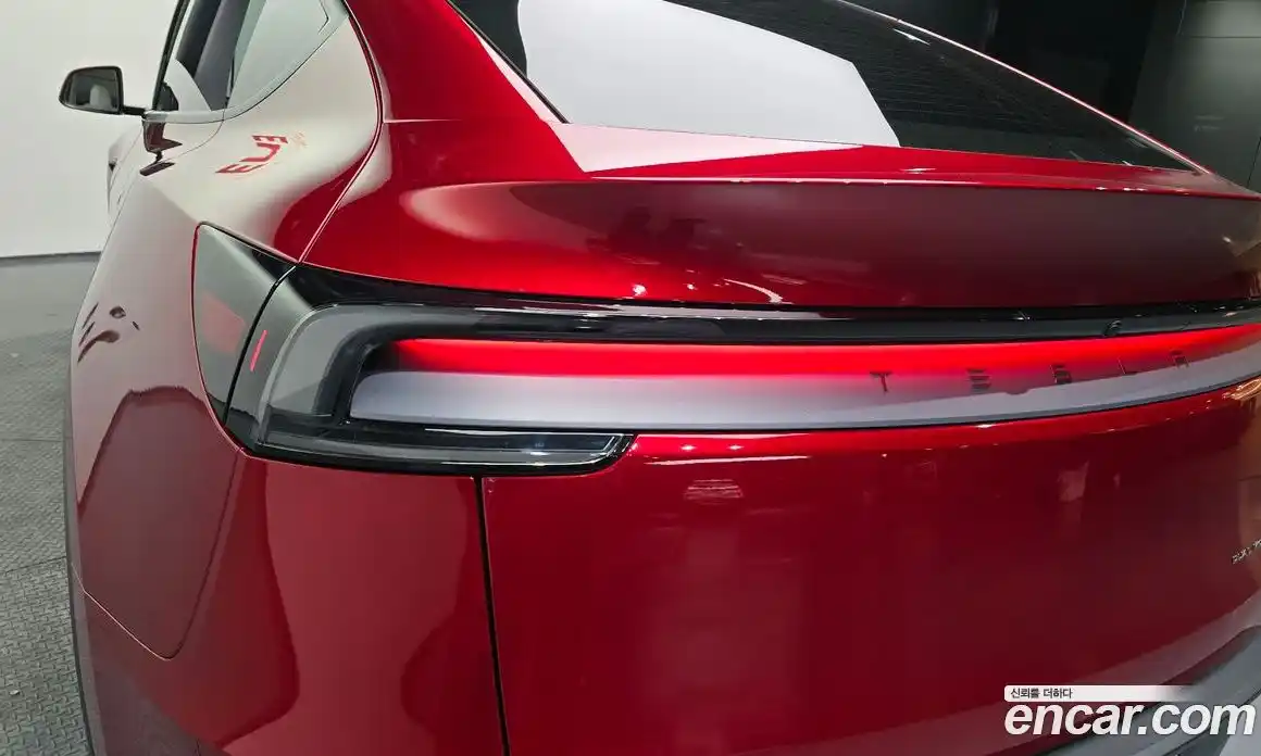 Tesla Model Y 2025 0.2 гидро, фото 9