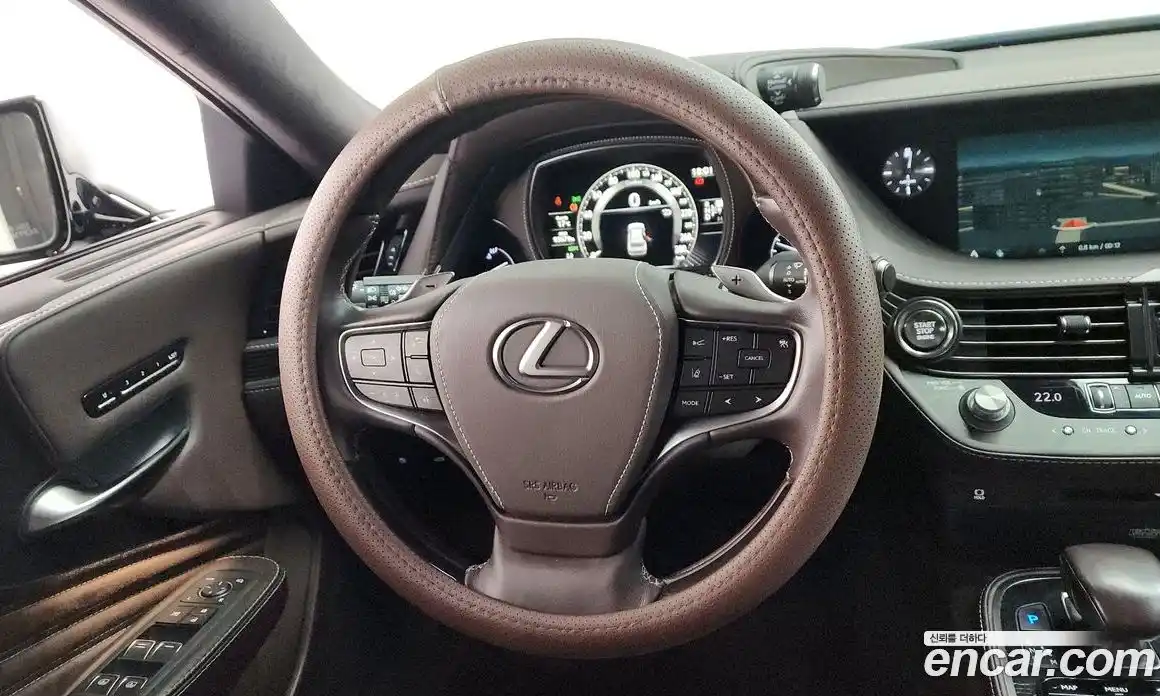 Lexus LS 2018 3.4 гидро в Москве № 1548870, фото 18