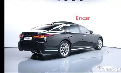 Lexus LS 2018 3.4 гидро в Москве № 1548870, миниатюра 2