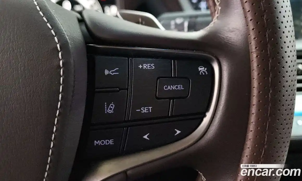 Lexus LS 2018 3.4 гидро в Москве № 1548870, фото 27