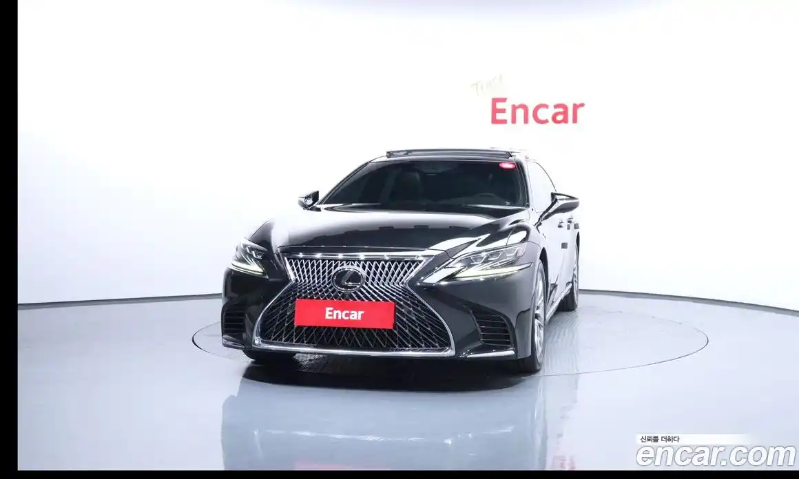 Lexus LS 2018 3.4 гидро в Москве № 1548870, фото 3