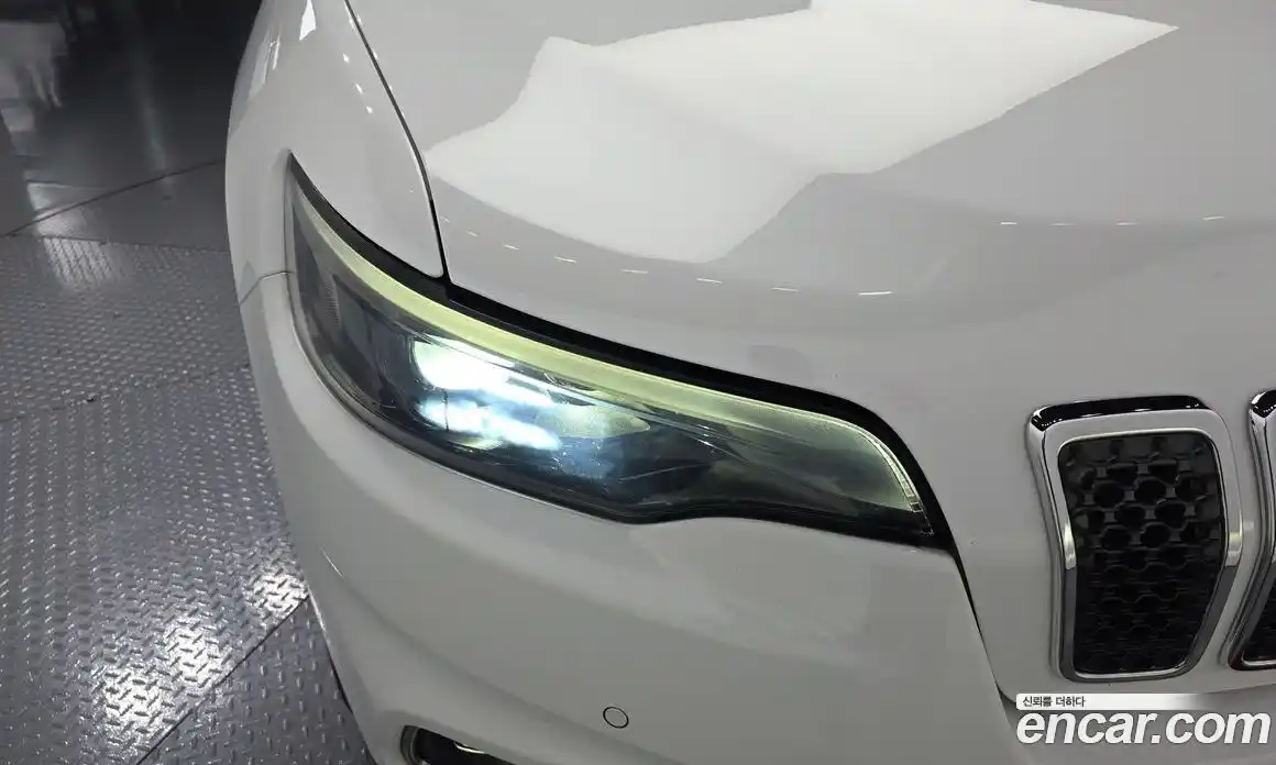 Jeep Cherokee 2020 2.4 гидро в Москве № 1549850, фото 8