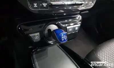 Toyota Prius 2021 1.8 гидро в Москве № 1550061, миниатюра 12