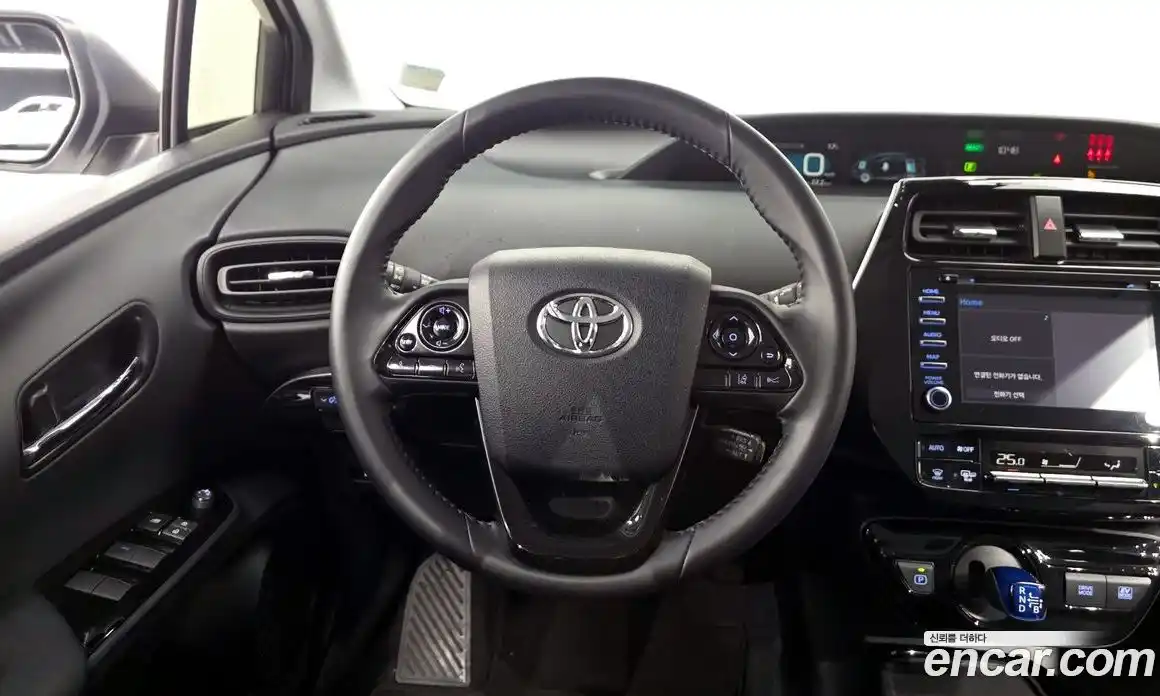 Toyota Prius 2021 1.8 гидро в Москве № 1550061, фото 18