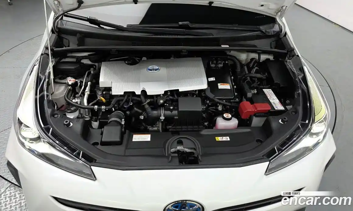 Toyota Prius 2021 1.8 гидро в Москве № 1550061, фото 6