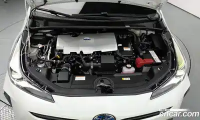 Toyota Prius 2021 1.8 гидро в Москве № 1550061, миниатюра 6