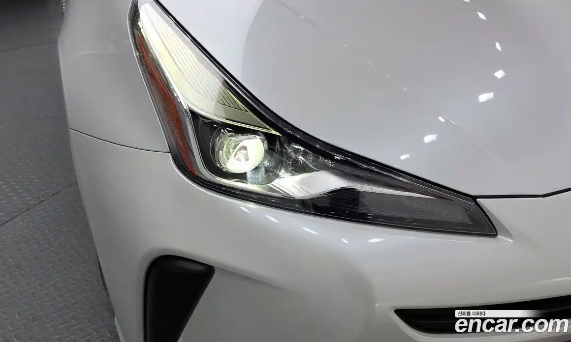 Toyota Prius 2021 1.8 гидро в Москве № 1550061, фото 8