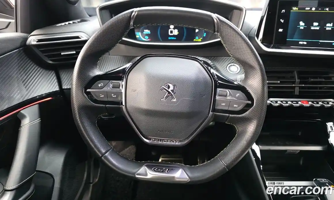 Peugeot 2008 2022 0.1 гидро в Москве, фото 19