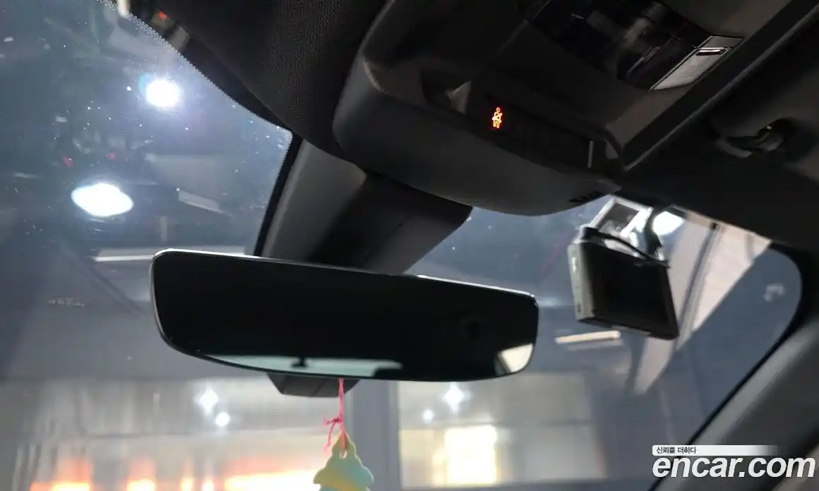 Peugeot 2008 2022 0.1 гидро в Москве, фото 27