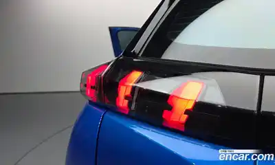 Peugeot 2008 2022 0.1 гидро в Москве, миниатюра 9