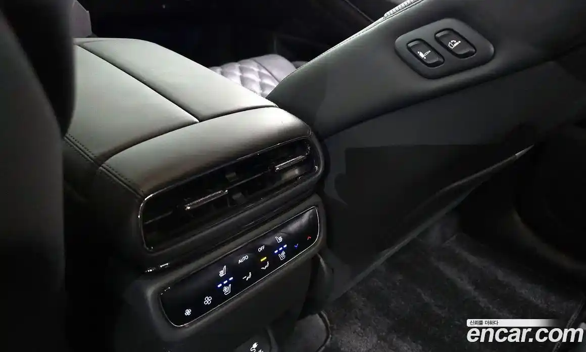 Genesis GV80 2025 2.5 гидро в Москве, фото 32