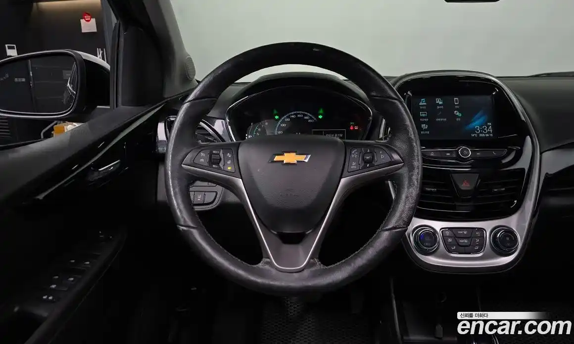 Chevrolet Spark 2016 1.0 гидро в Москве, фото 18