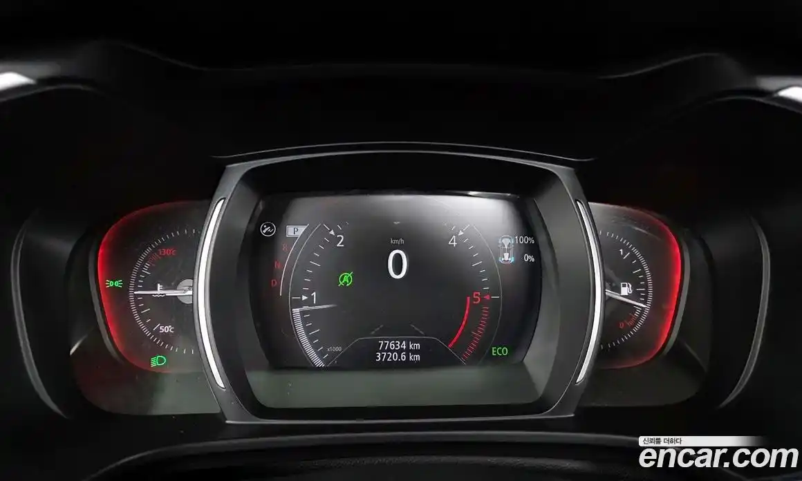 Renault QM6 2016 2.0 гидро в Москве № 1615358, фото 11