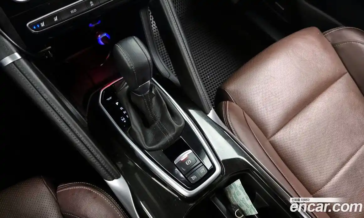 Renault QM6 2016 2.0 гидро в Москве № 1615358, фото 12