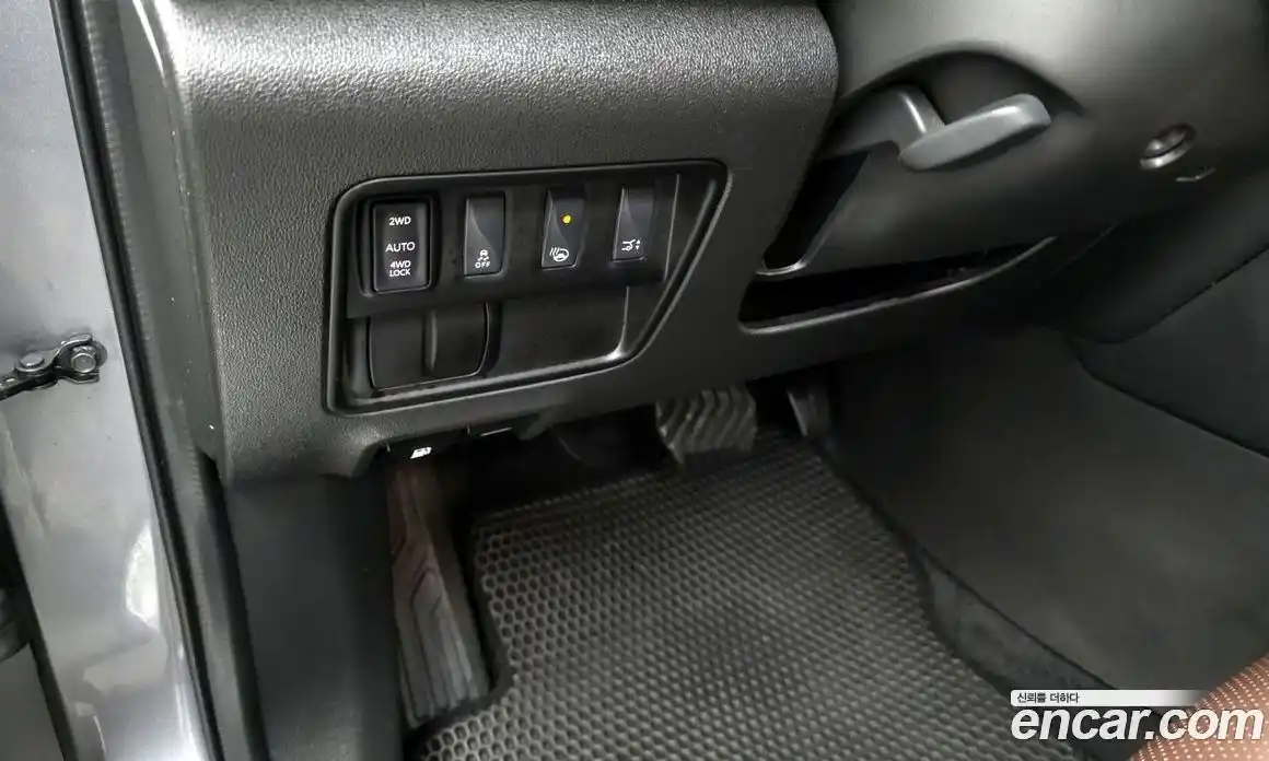 Renault QM6 2016 2.0 гидро в Москве № 1615358, фото 24